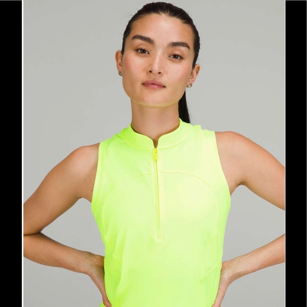 Lululemon Front Zip Mock-Neck Tennis Tank Top in Highlight Yellow Size 10 - Picture 3 of 8